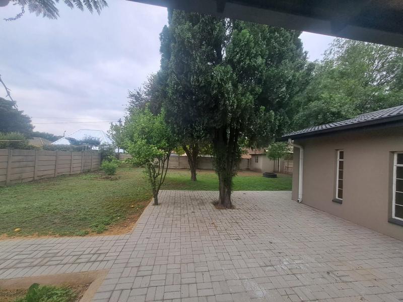 3 Bedroom Property for Sale in Vaalpark Free State